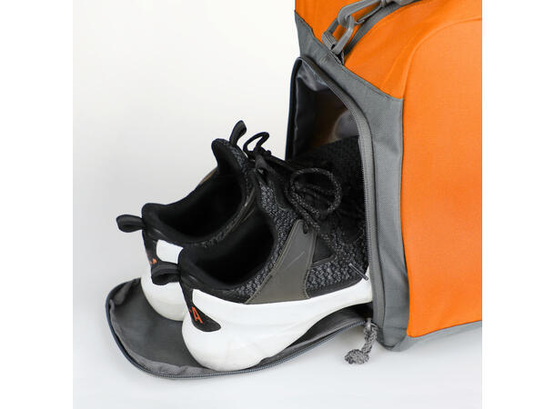 Derby Sport bag large Oransje