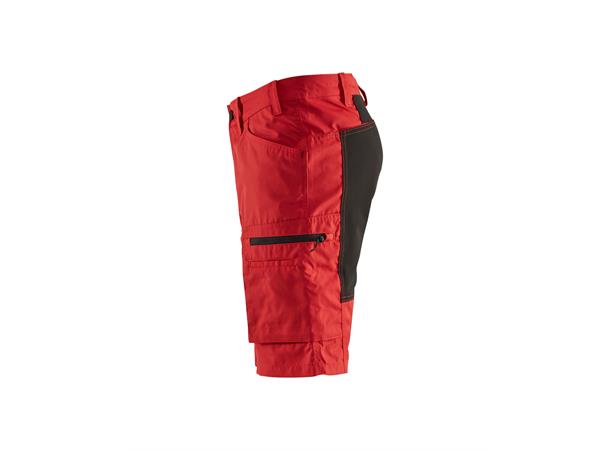 Blåkläder serviceshorts, stretch paneler Rød/Svart, str.C44