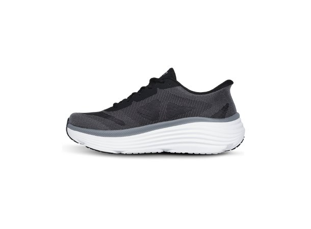 Skechers Max Cushioning Exciton Endeavou Svart 42